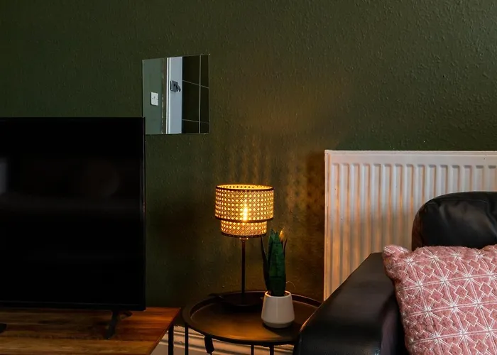 Digbeth City Centre Apartment Sleeps 12 Opposite Coach Station