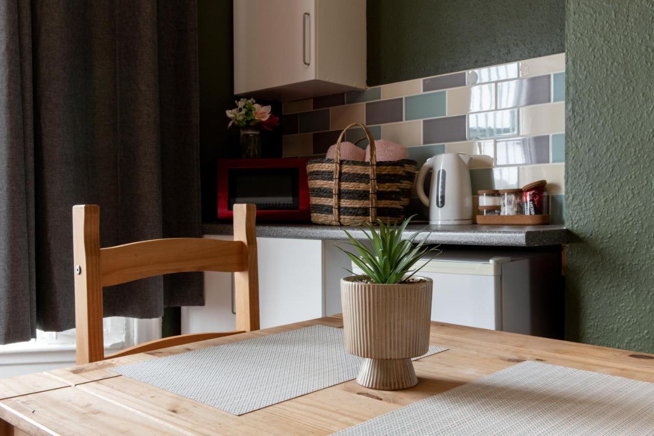 Digbeth Centre Sleeps 12 Opposite Coach Station *
